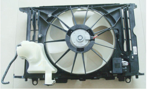 中国 自動電気冷却ファン、アフター・マーケットの電気ラジエーター ファン80 x 80 x 32mm サプライヤー