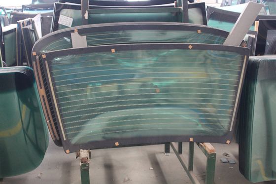中国 Oem Yutongの金ドラゴンのコーティング厚さ5 - 8μMのための標準的なバス風防ガラス ガラス サプライヤー