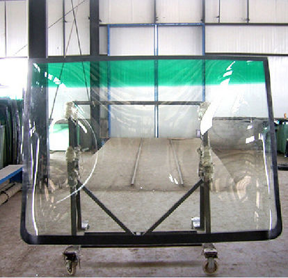中国 金ドラゴン バス窓ガラス、注文の強い緩和されたバス フロントガラス ガラス サプライヤー